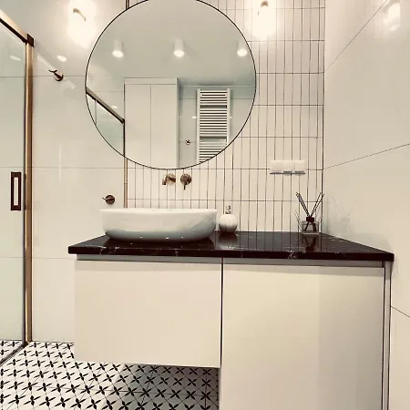 Luxury Between The Shipyard And The Sea * غدانسك