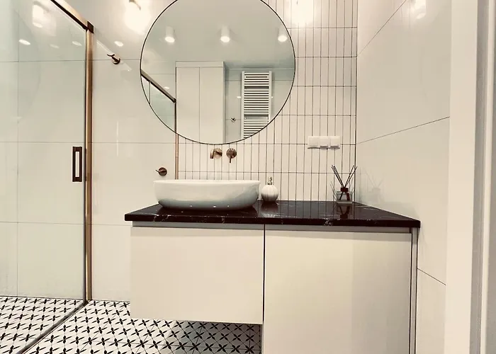 Luxury Between The Shipyard And The Sea * غدانسك