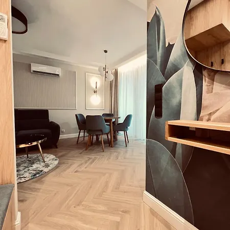 Luxury Between The Shipyard And The Sea