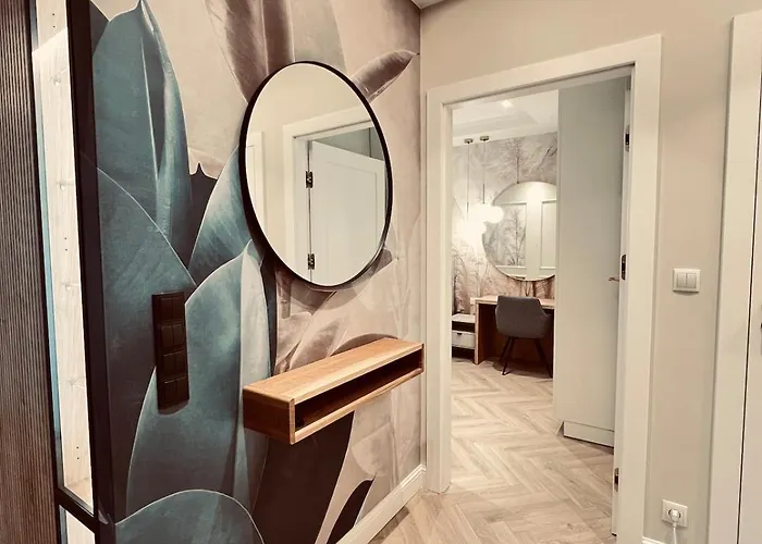 Luxury Between The Shipyard And The Sea Apartman *